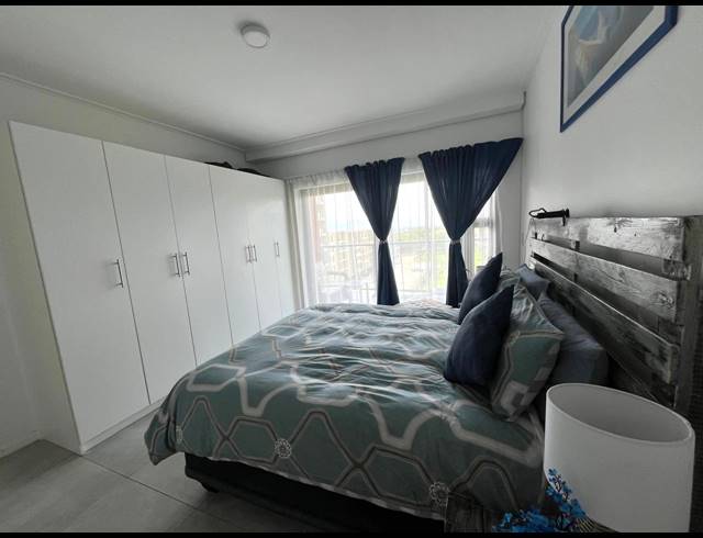 2 BEDROOM APARTMENT FOR SALE IN UMHLANGA RIDGE